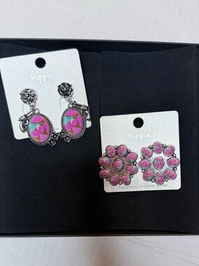 Source Unknown Pink Floral Hippie Earrings Set